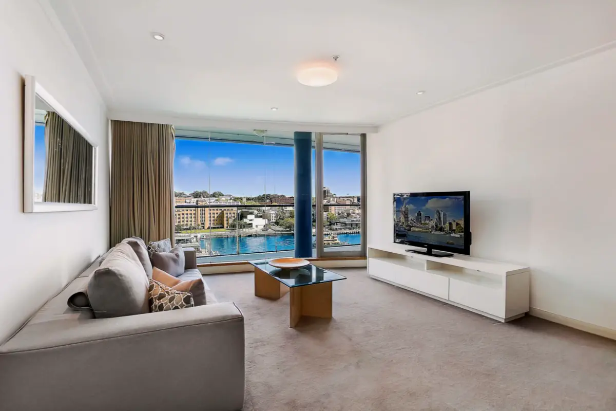 2Bedrooms, 2Bathrooms