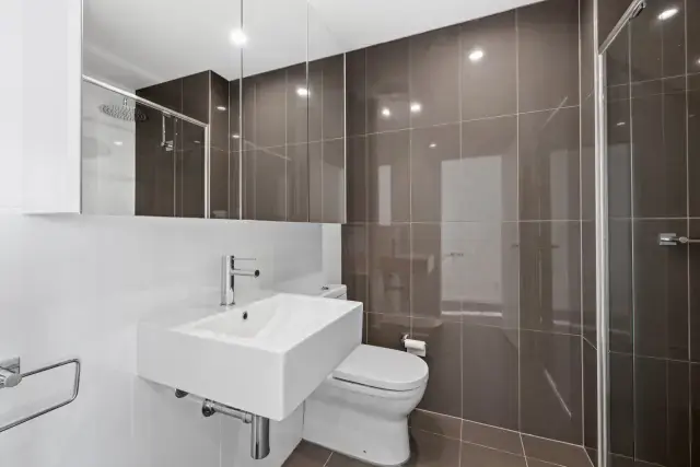 2Bedrooms, 2Bathrooms