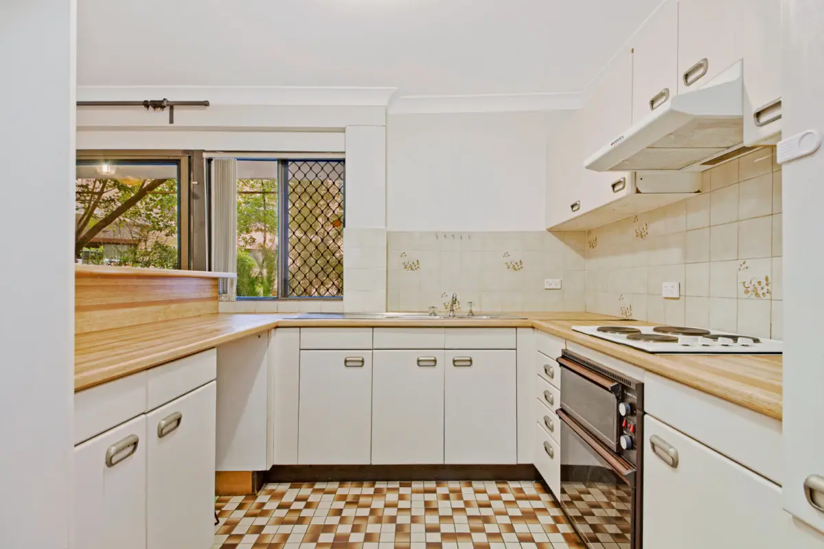 2Bedrooms, 1Bathrooms