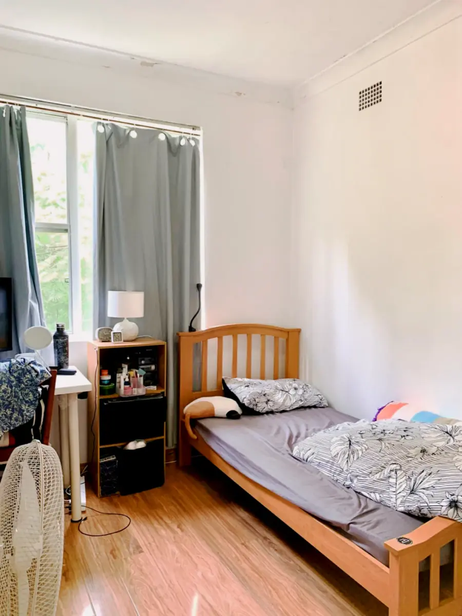 3Bedrooms, 2Bathrooms