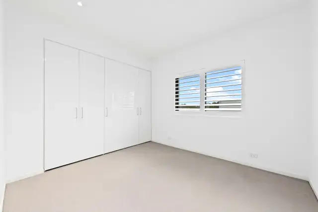 1Bedrooms, 1Bathrooms