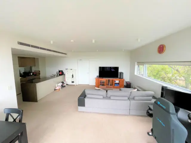 Property resident preview 6