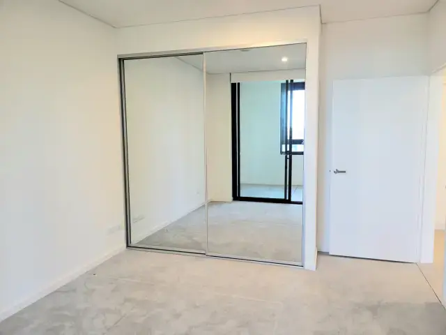 1Bedrooms, 1Bathrooms