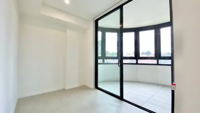 1Bedrooms, 1Bathrooms