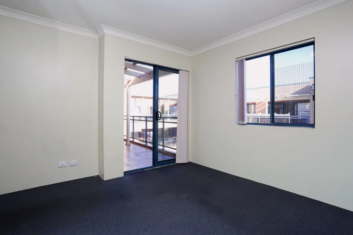 2Bedrooms, 2Bathrooms