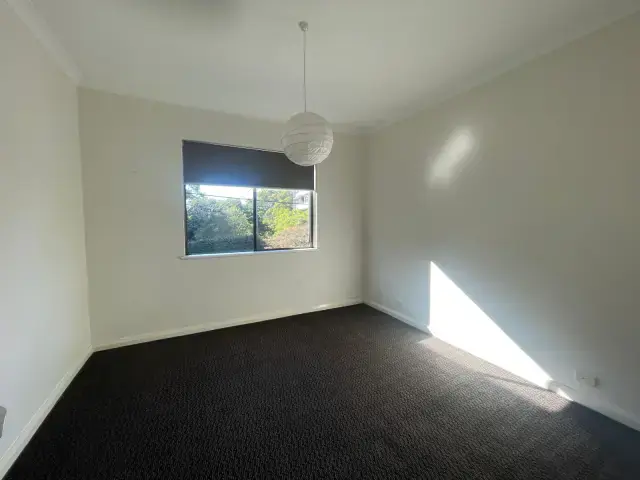 2Bedrooms, Rooms view 1
