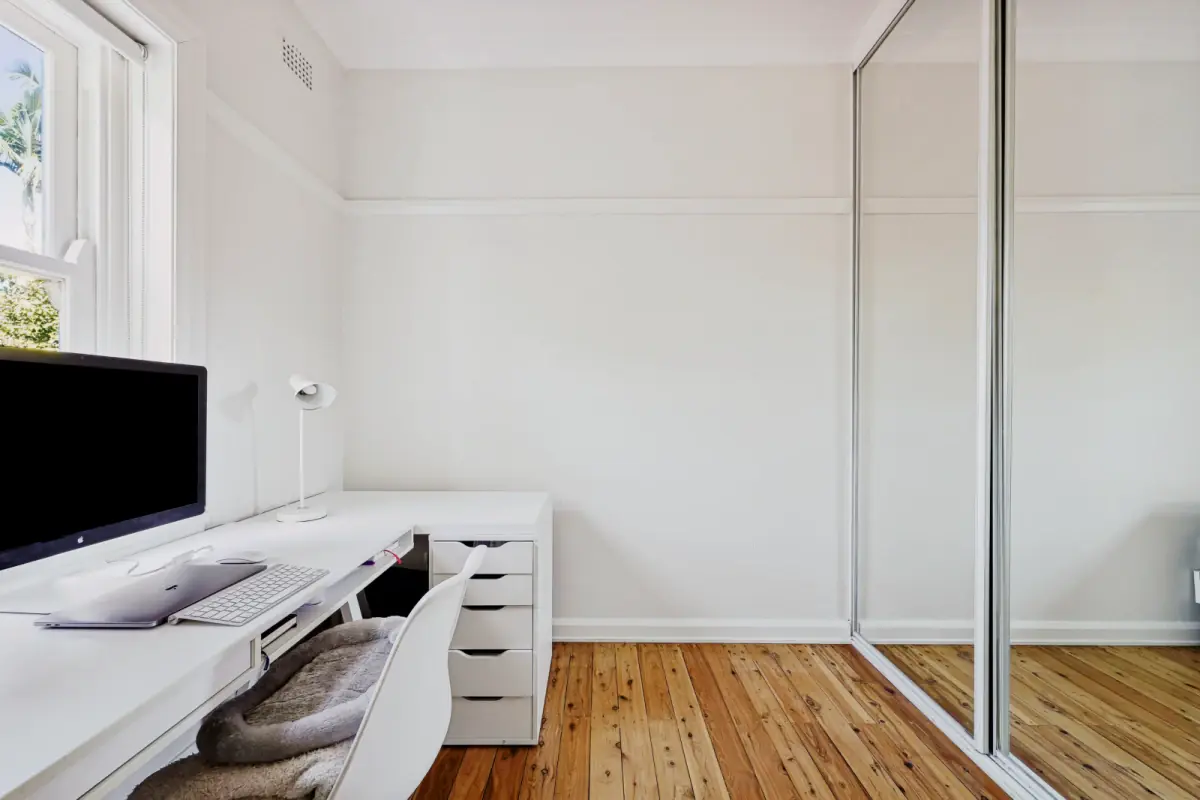 2Bedrooms, 1Bathrooms