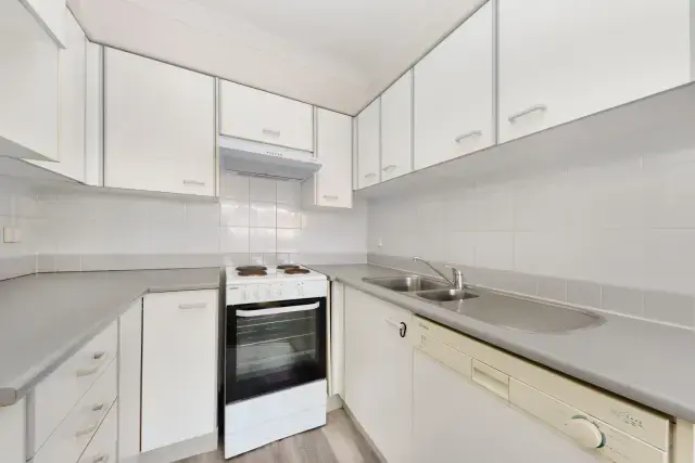 1Bedrooms, 1Bathrooms