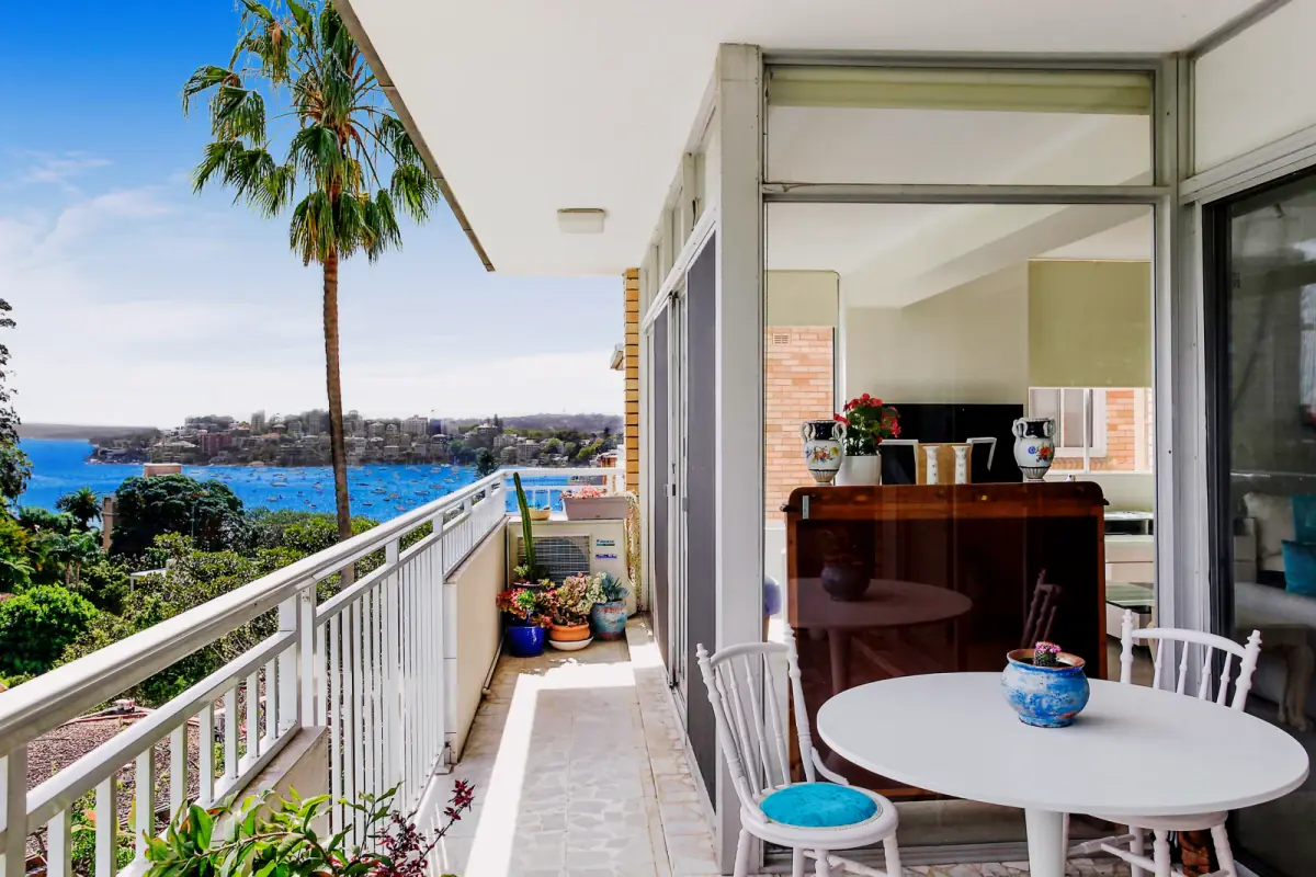 3Bedrooms, 2Bathrooms