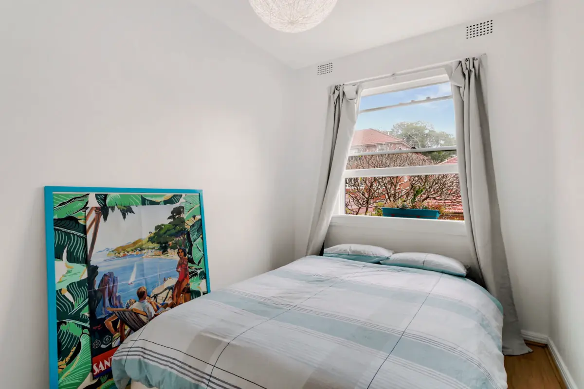 2Bedrooms, 1Bathrooms