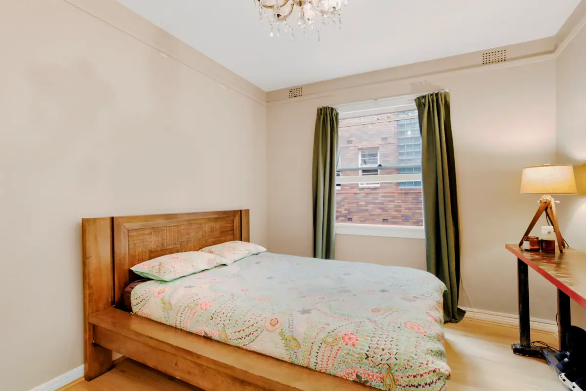 2Bedrooms, 1Bathrooms