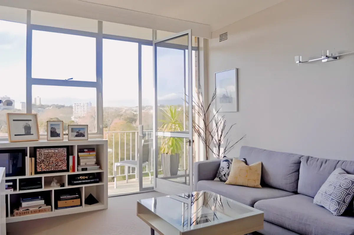 2Bedrooms, 1Bathrooms