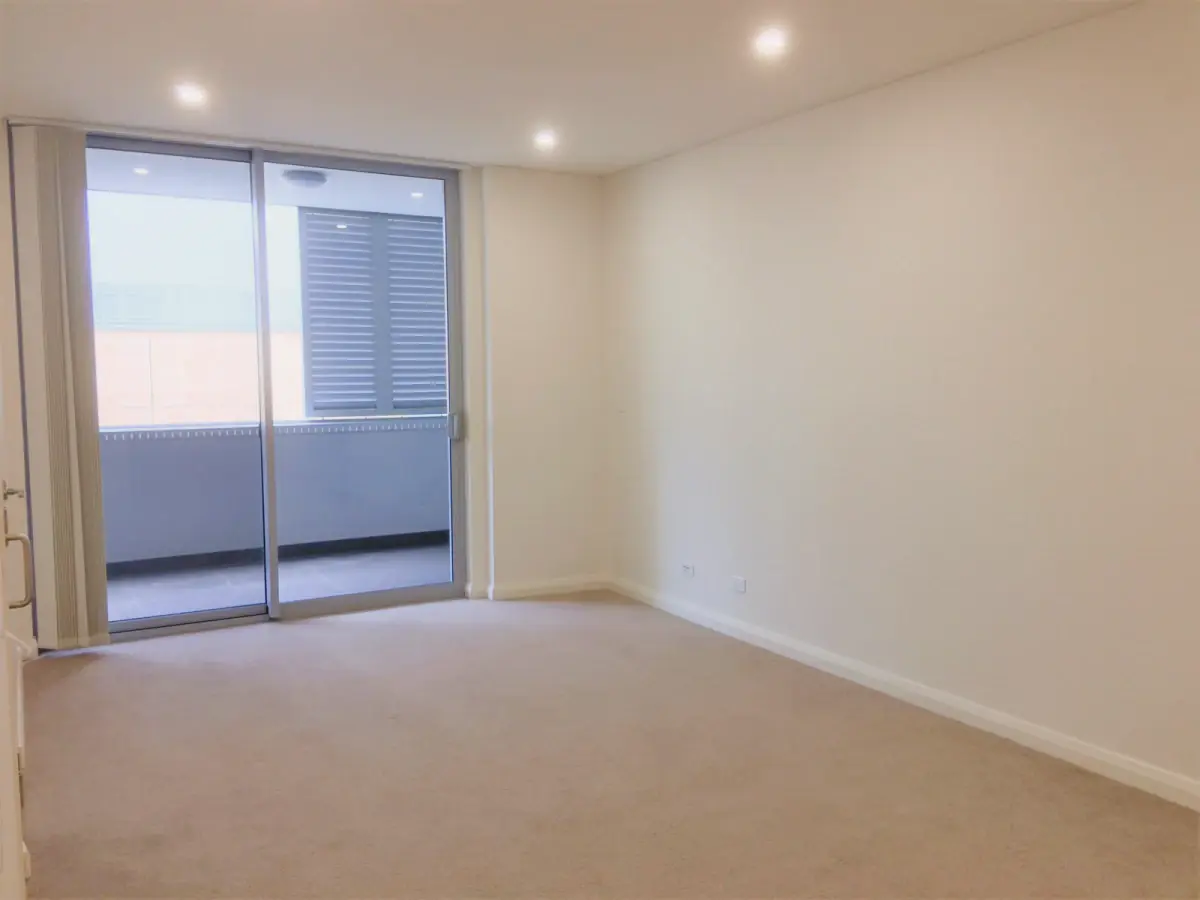 1Bedrooms, 2Bathrooms
