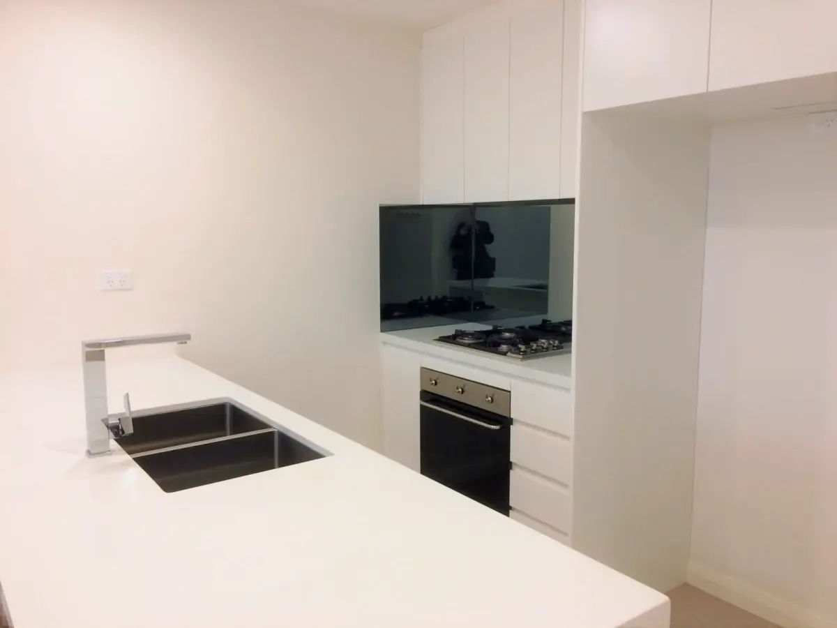 1Bedrooms, 2Bathrooms