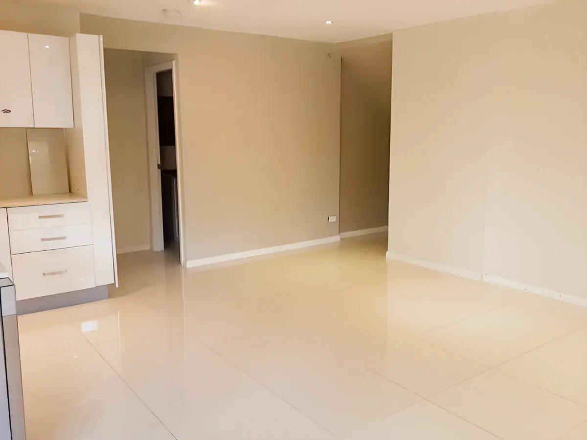 2Bedrooms, 1Bathrooms