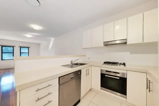 1Bedrooms, 1Bathrooms