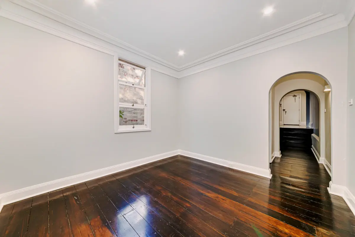 2Bedrooms, 1Bathrooms