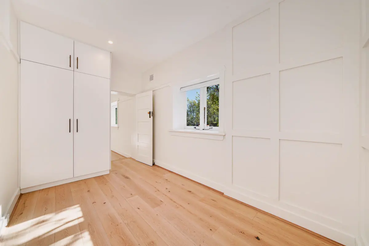 2Bedrooms, 1Bathrooms