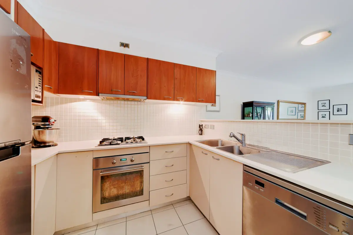 1Bedrooms, 1Bathrooms