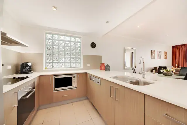 2Bedrooms, 2Bathrooms