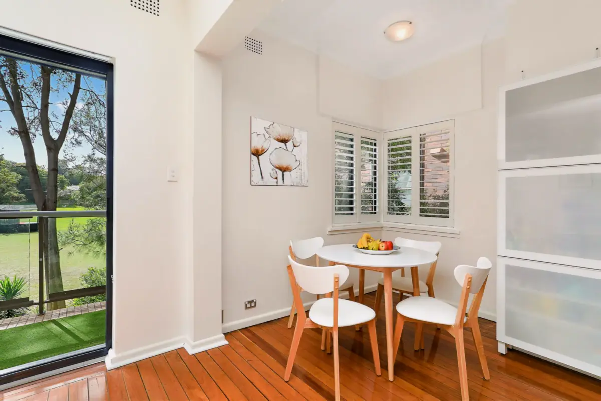 2Bedrooms, 1Bathrooms
