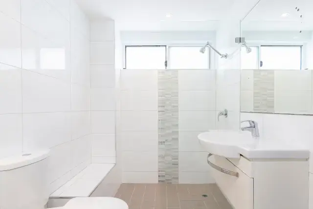 2Bedrooms, 1Bathrooms