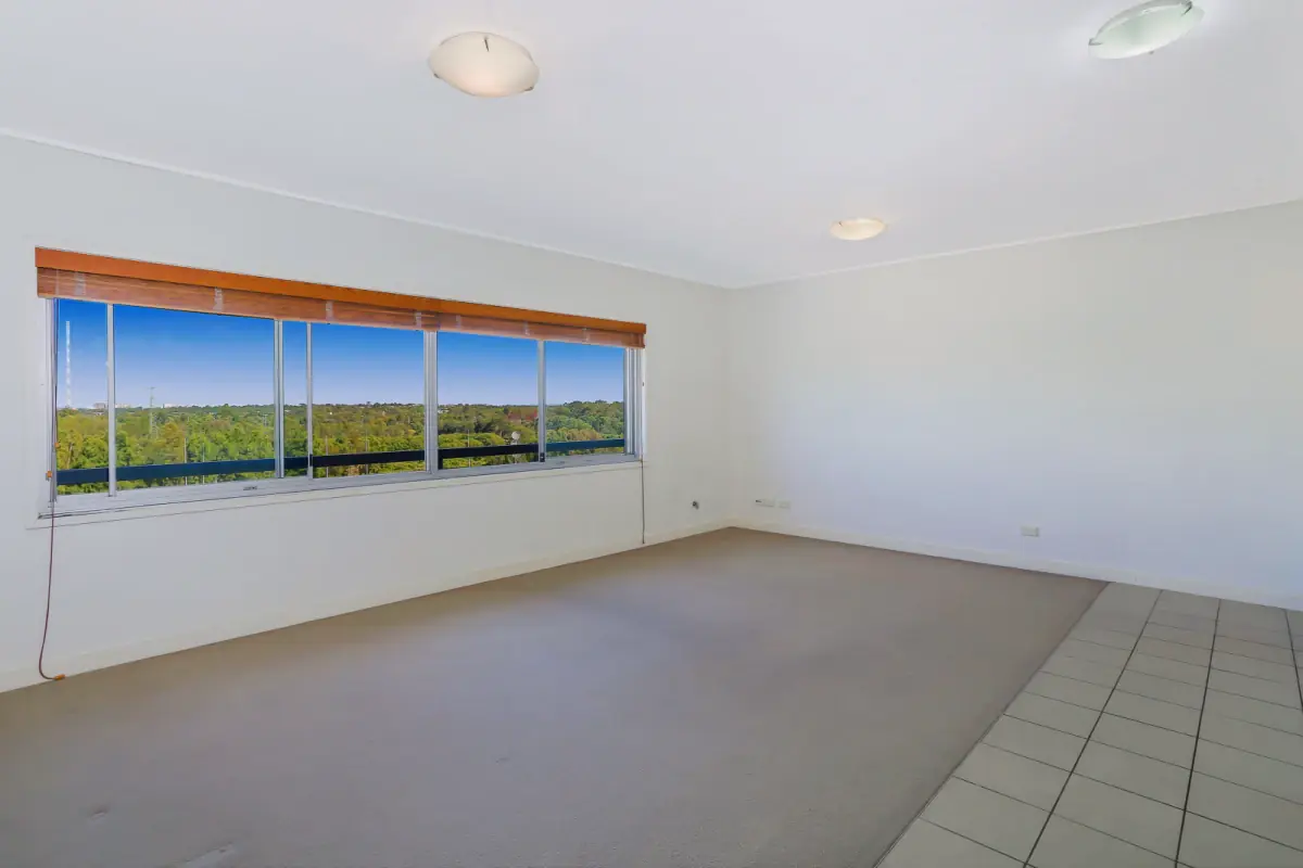 2Bedrooms, 1Bathrooms