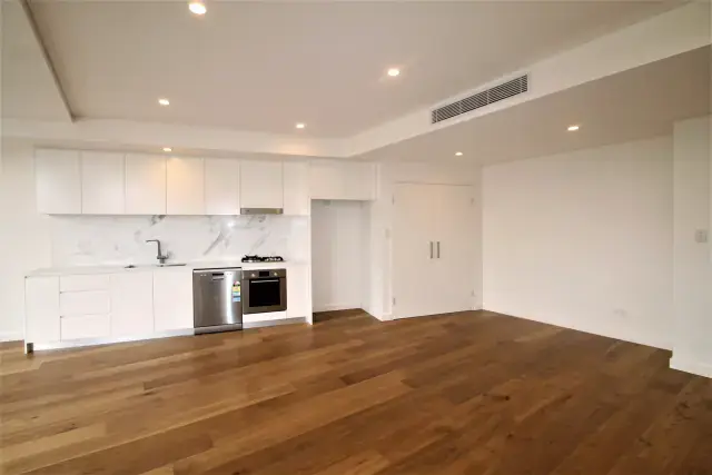 1Bedrooms, 1Bathrooms