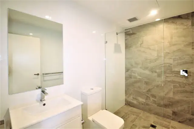 1Bedrooms, 1Bathrooms