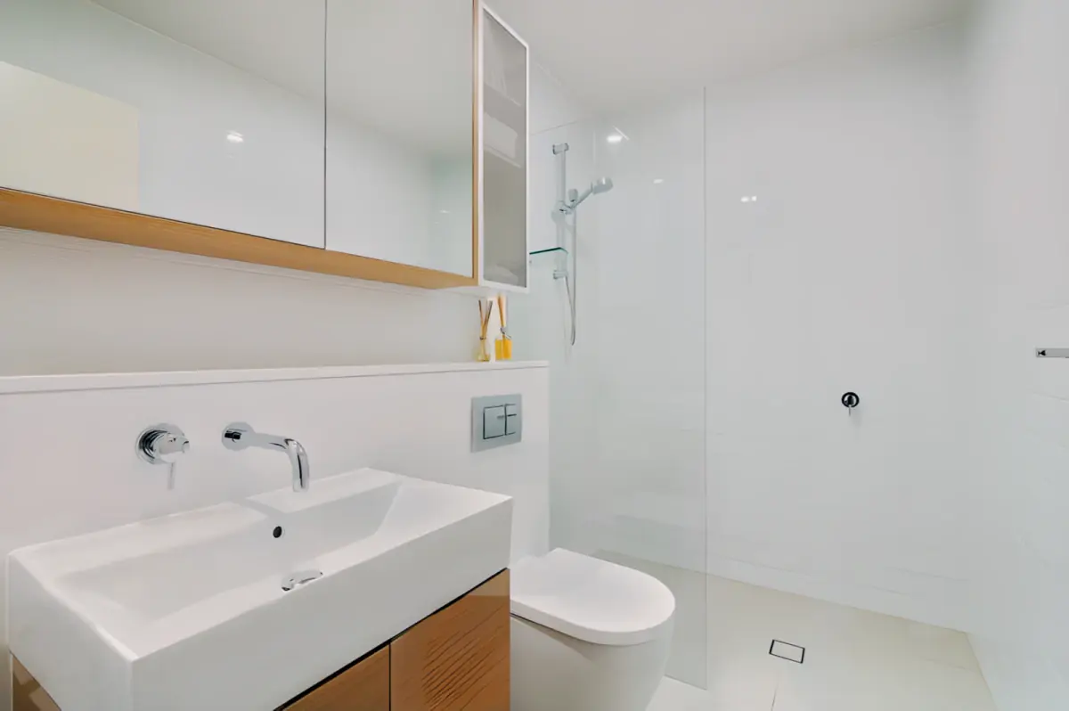 2Bedrooms, 2Bathrooms