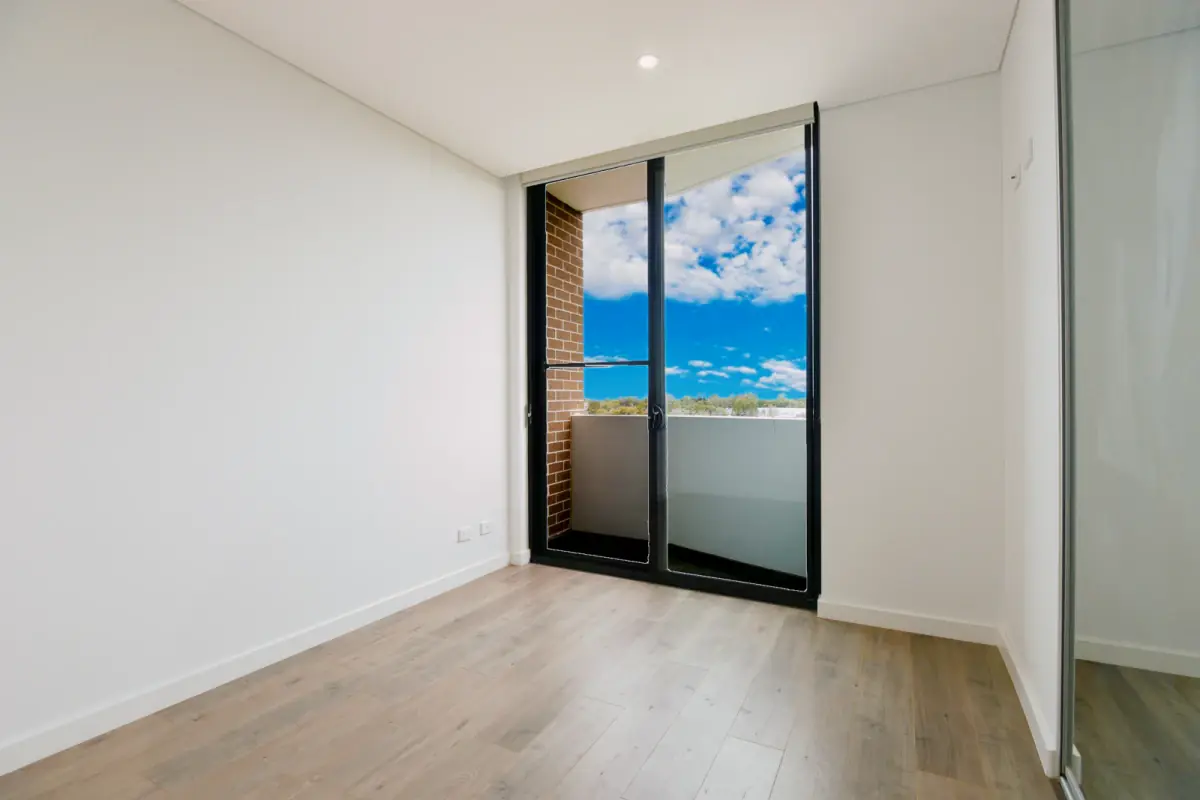 2Bedrooms, 1Bathrooms