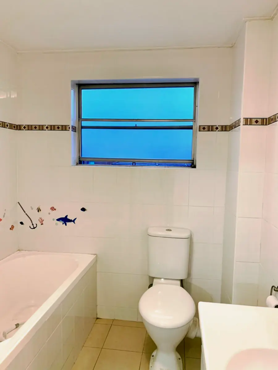 2Bedrooms, 1Bathrooms