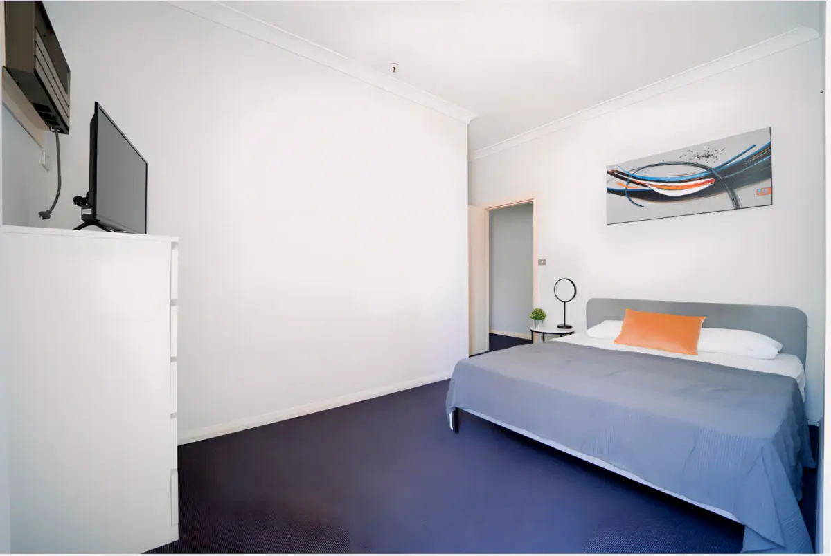 Room 6