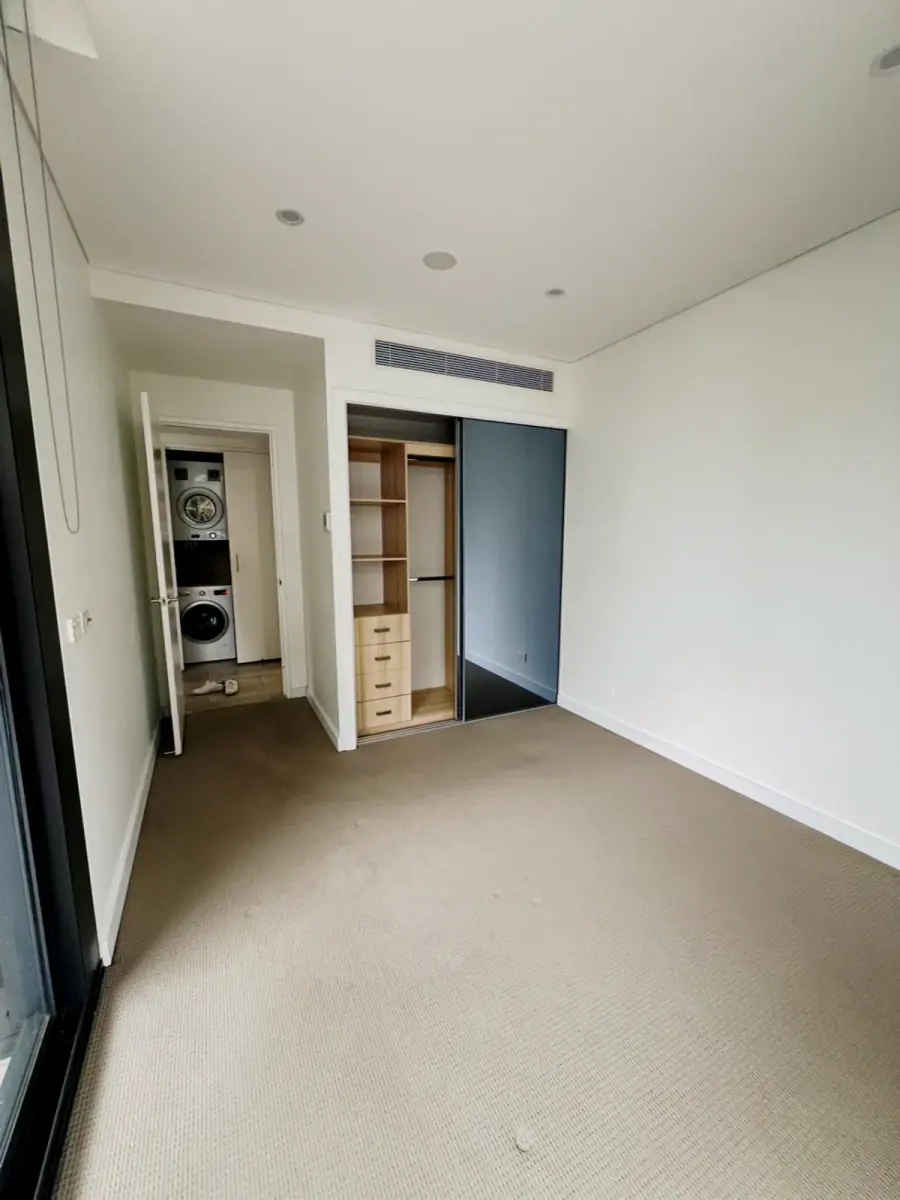 3 Haran St