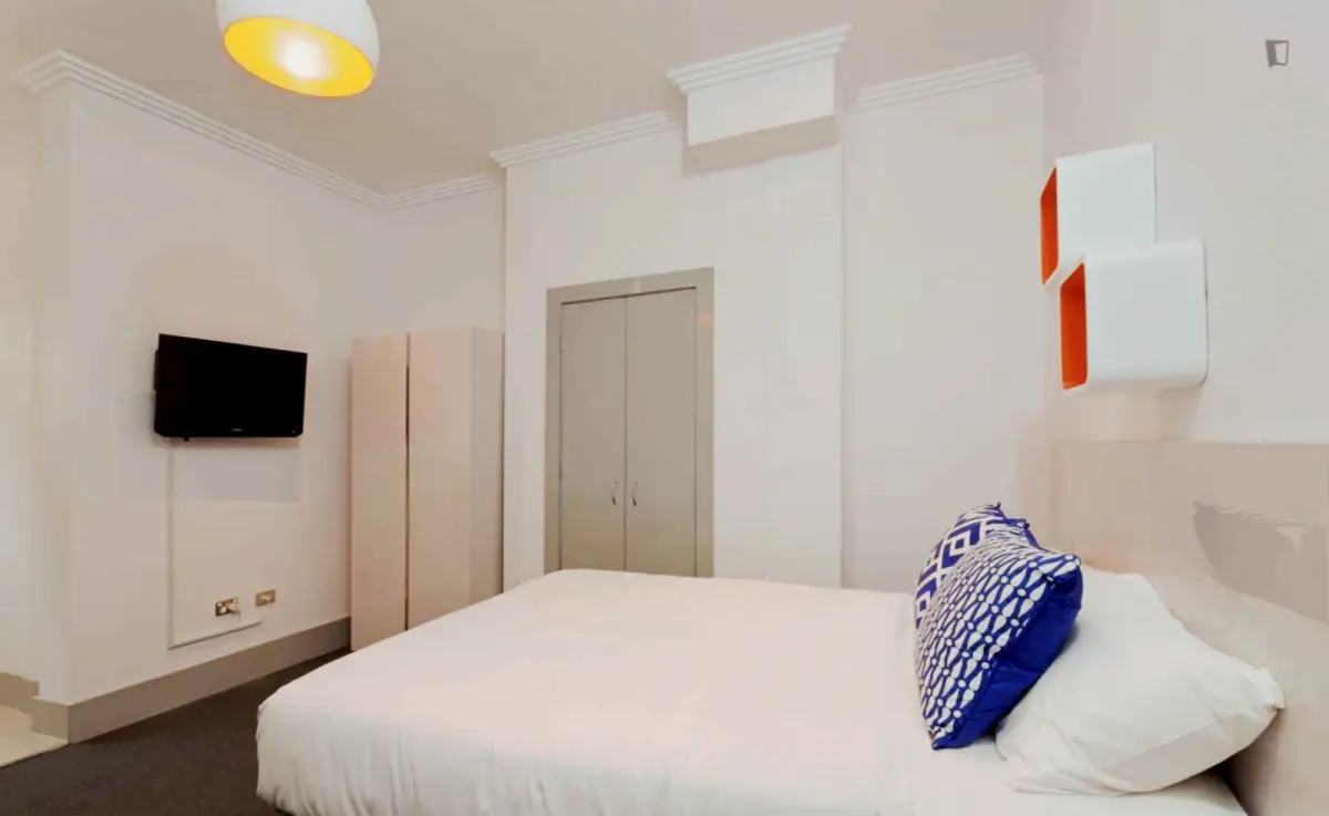 Single room