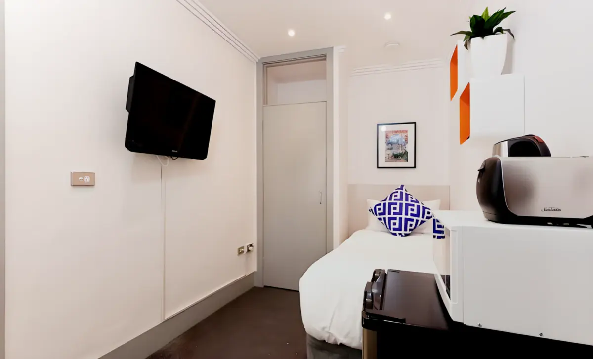 residence near Flinders Street