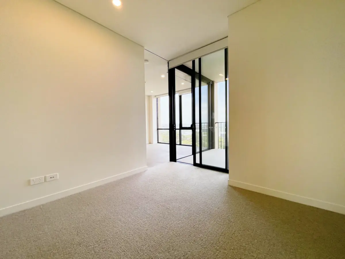 1 Ivanhoe Place