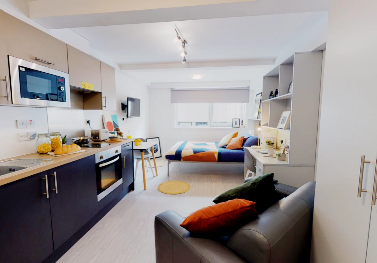 Property resident preview 6