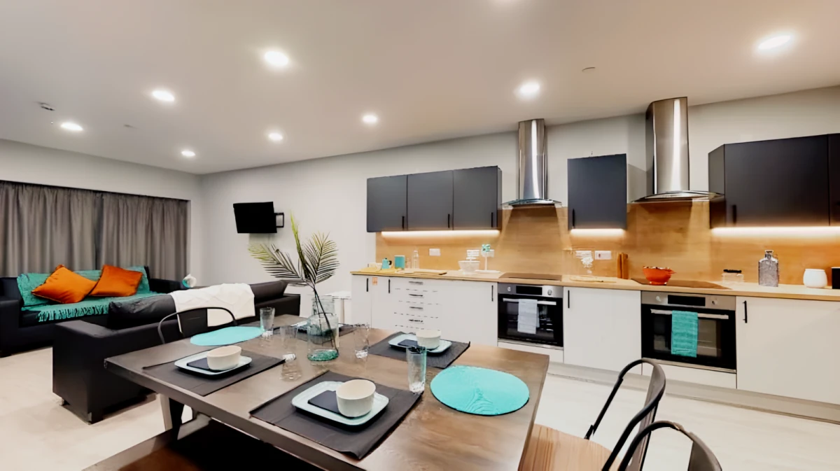 Silver En-suite