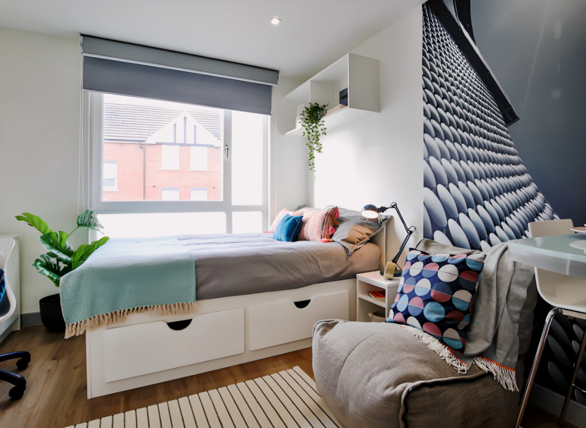 Edge Apartments