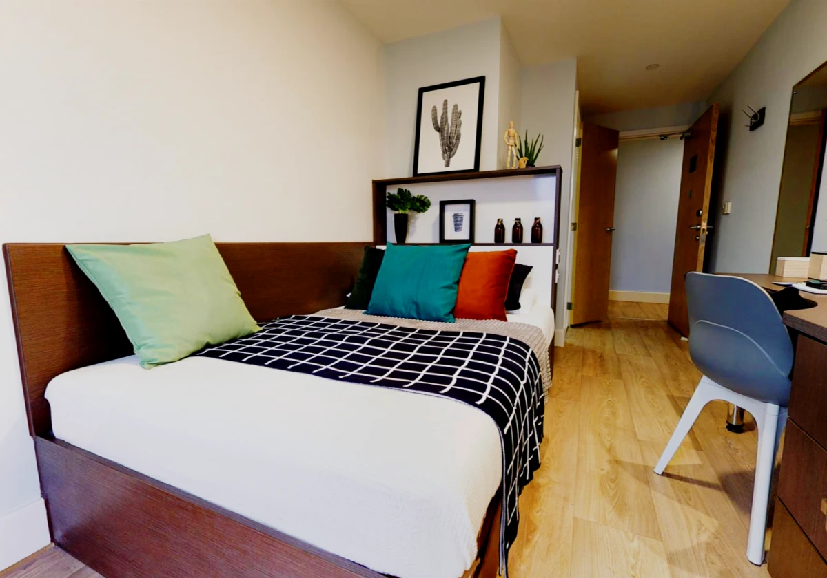 iQ Penworks House