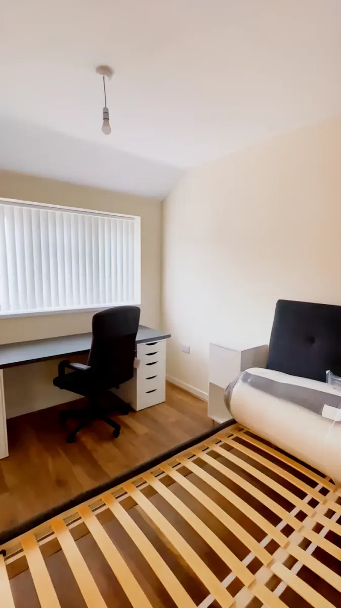 8A evesham walk studio cannon park