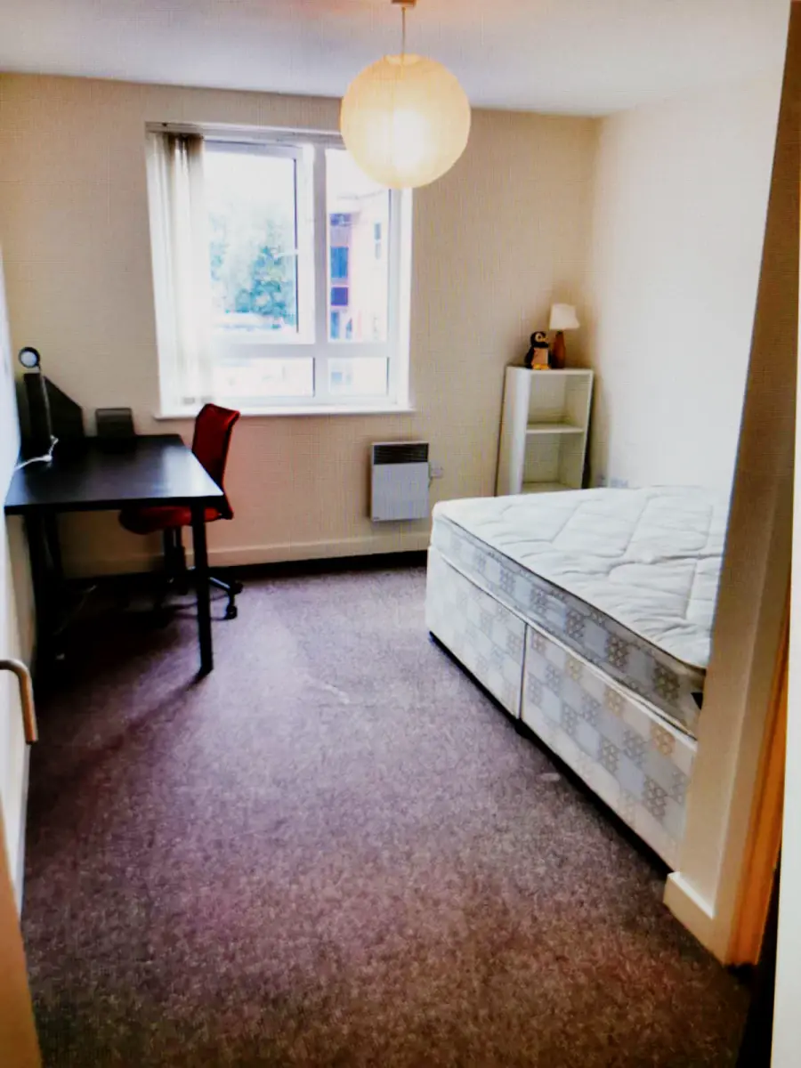 2 bedroom 2 bathroom
