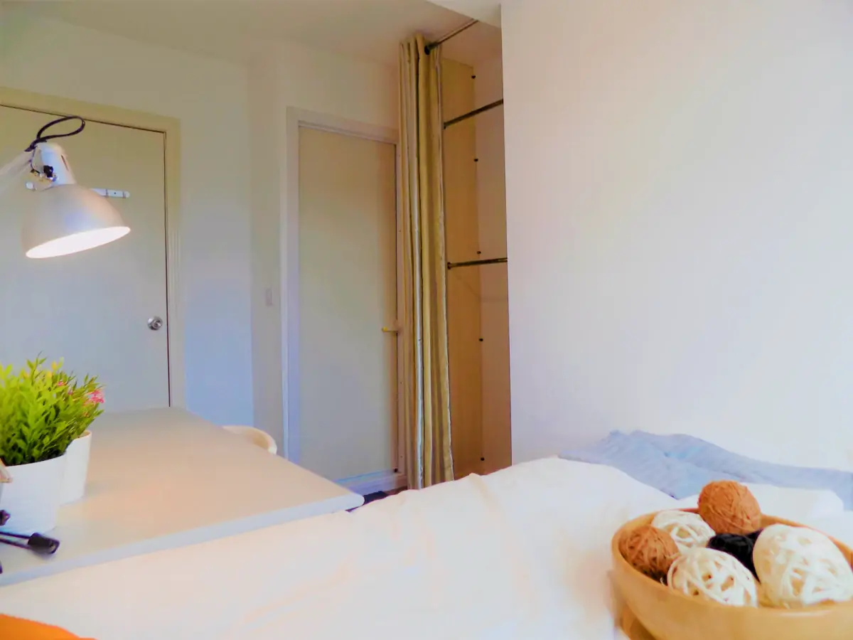 Ensuite Rooms view 4