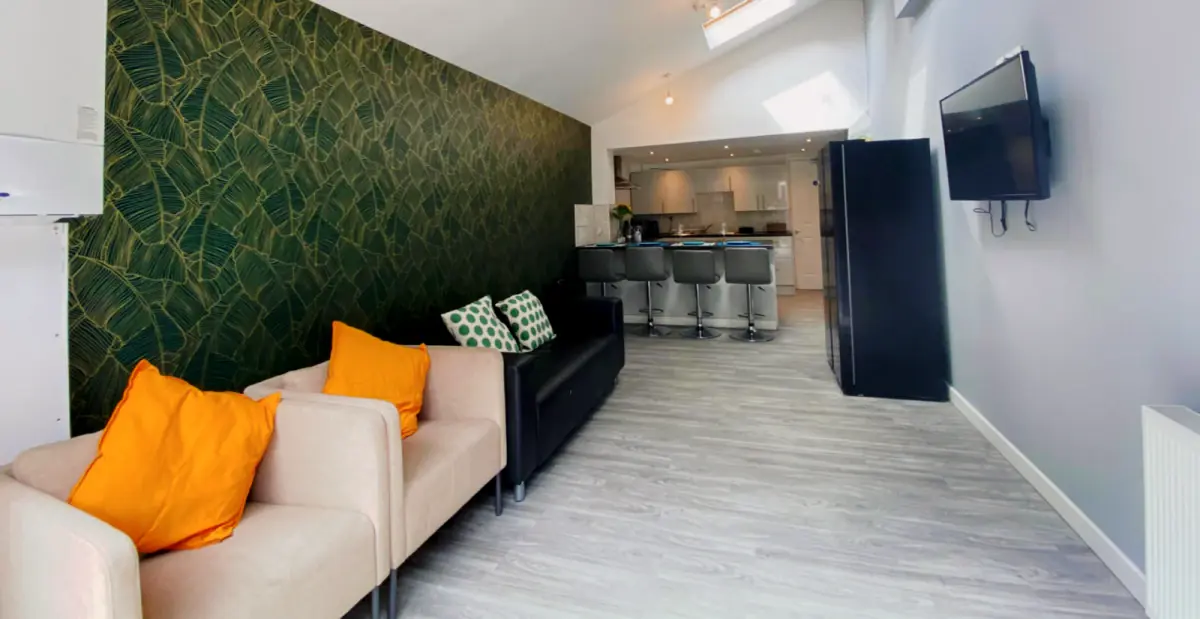 5 Bedroom