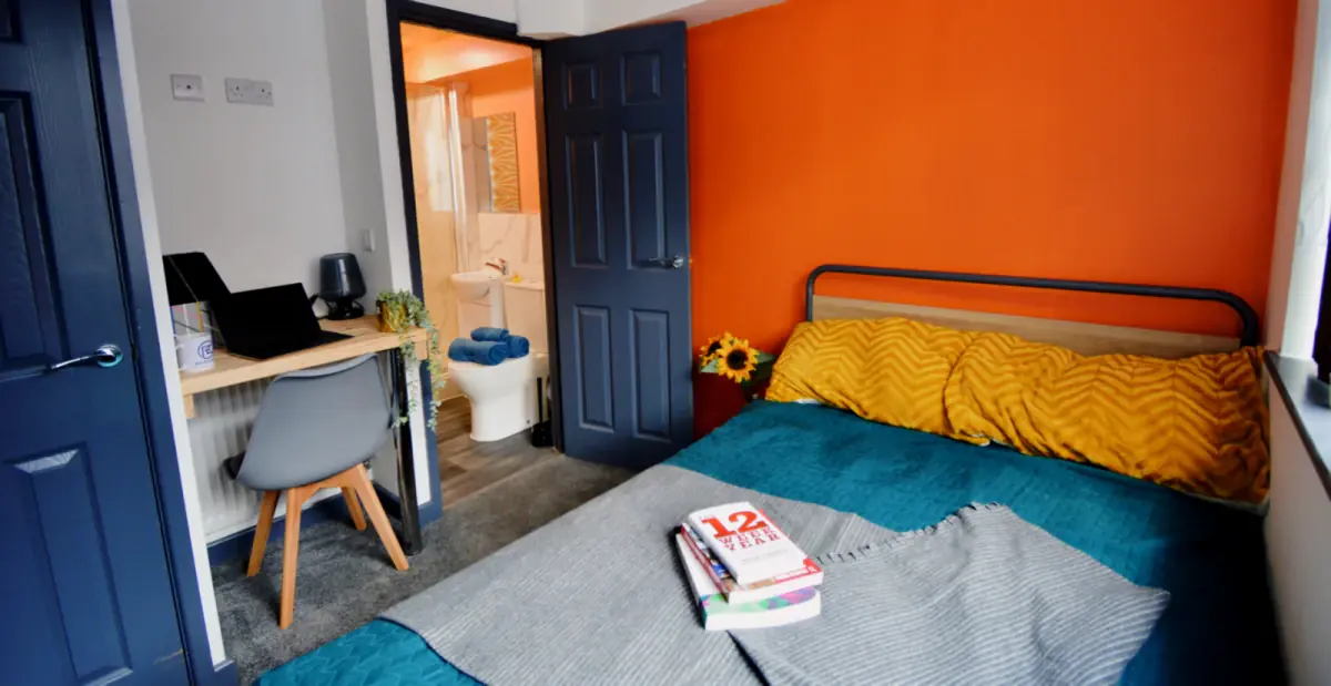 5 Bedroom