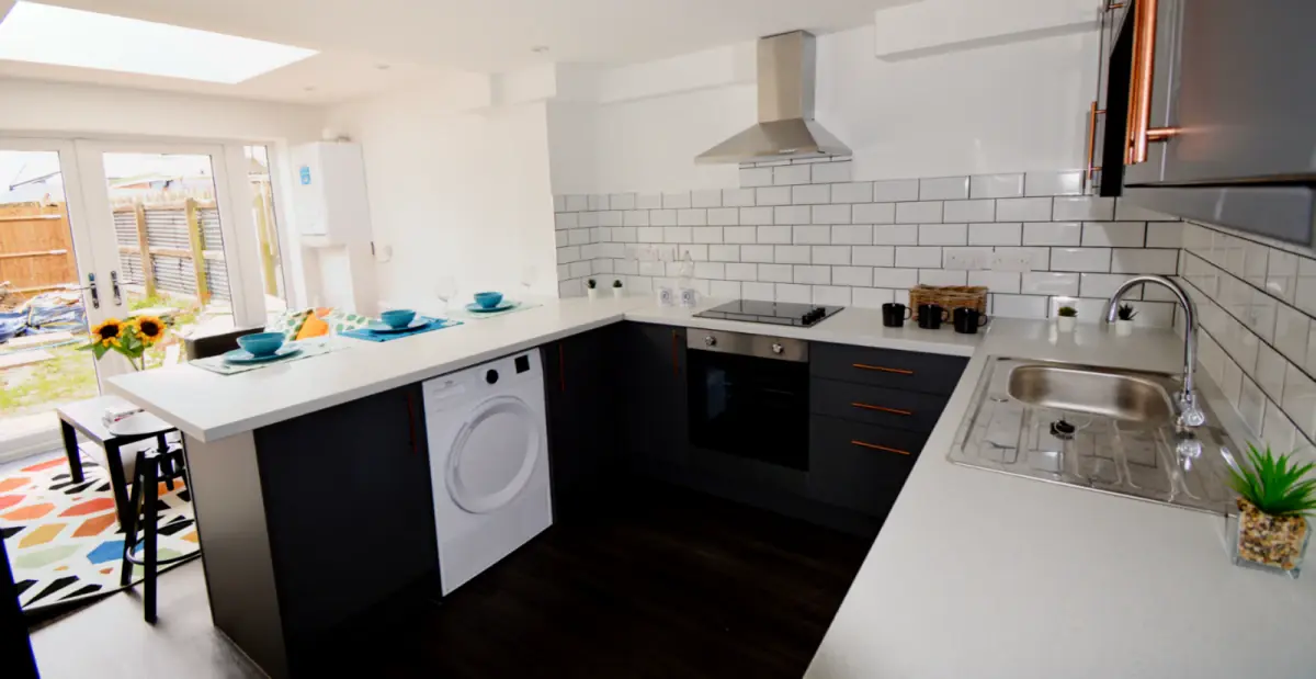 5 Bedroom