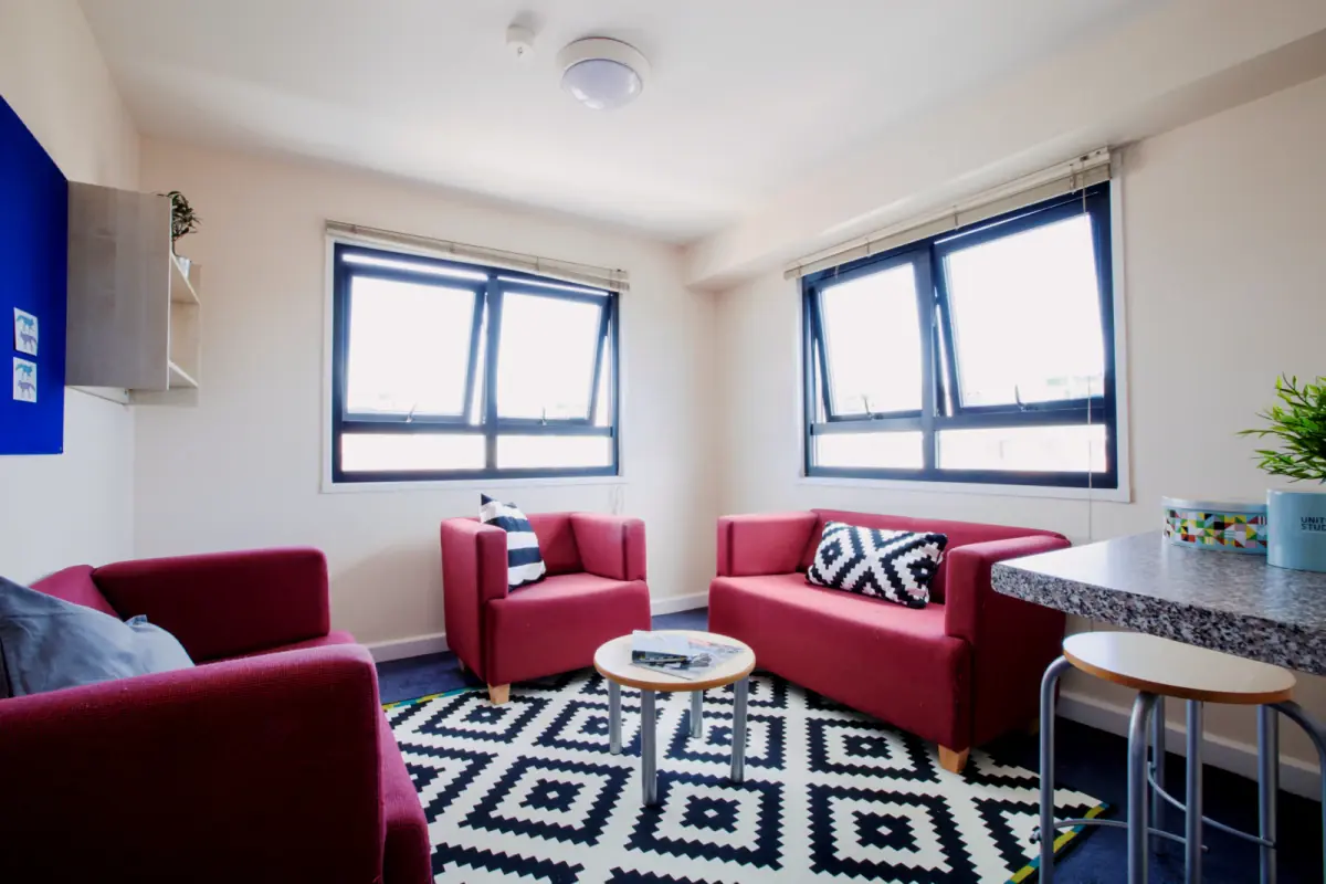 Pacific Court, London E1 4EY