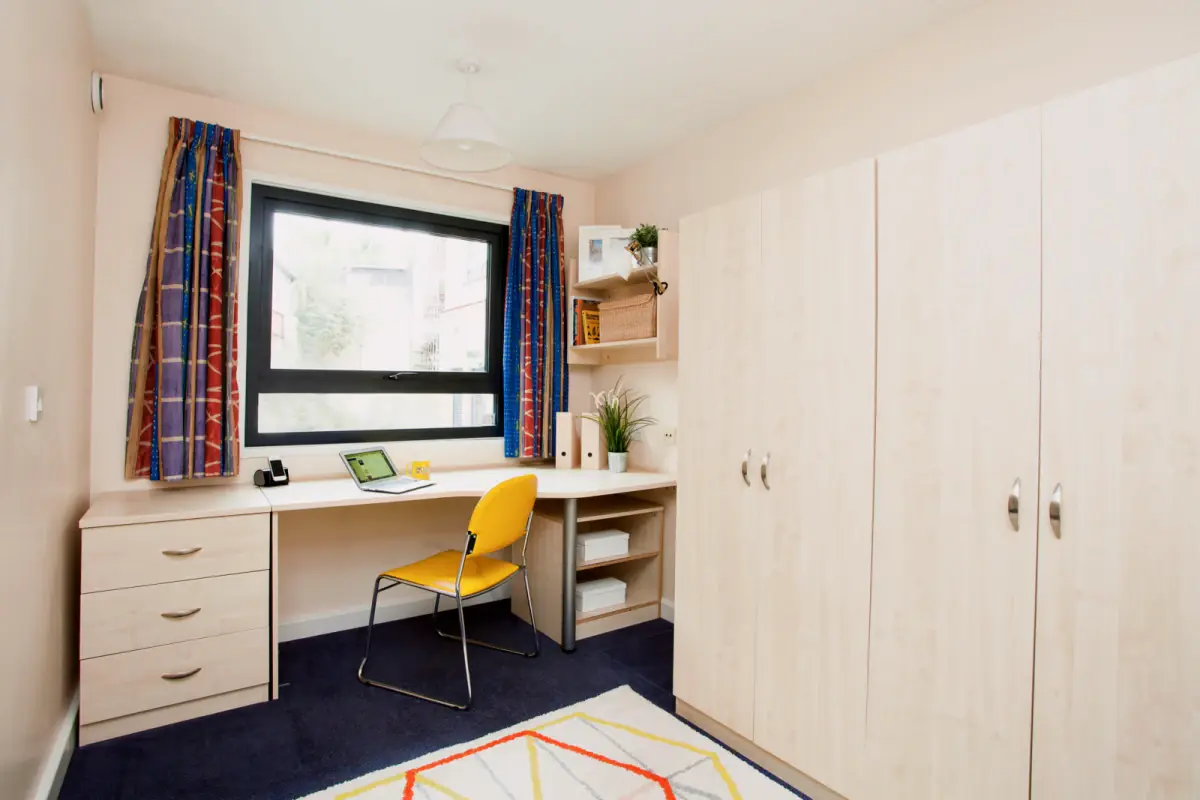 Pacific Court, London E1 4EY