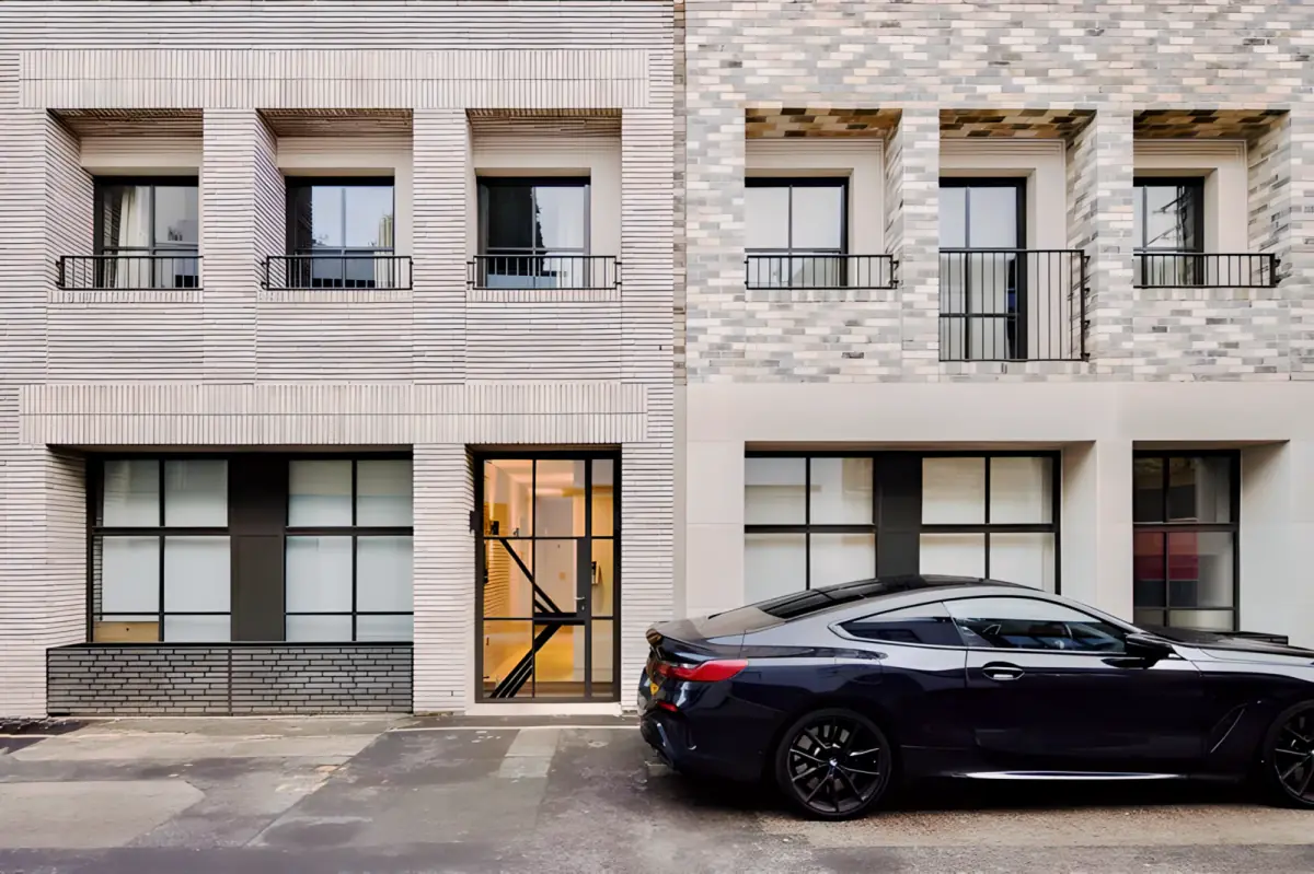 SL-10 King’s Mews
